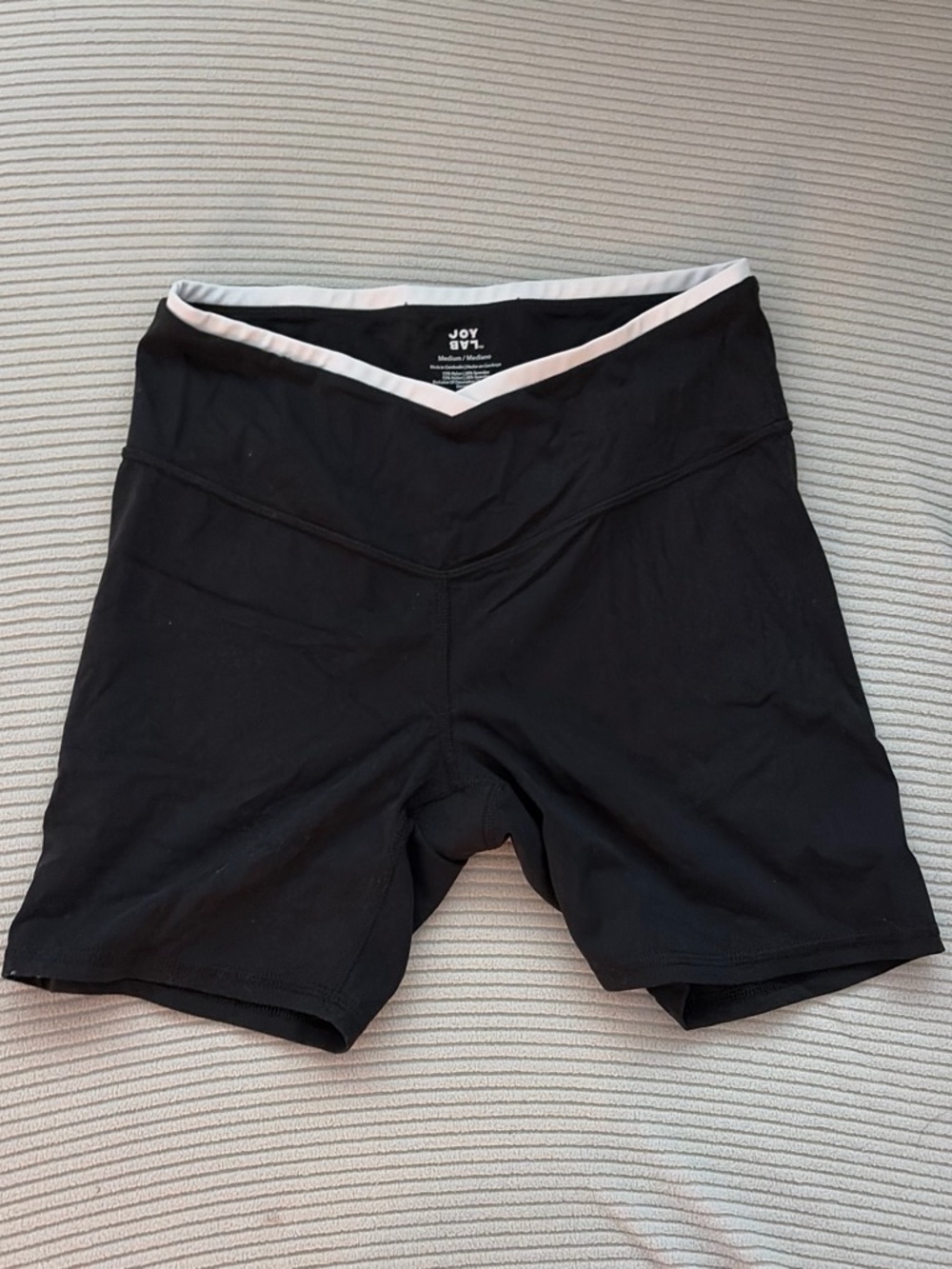 Joy Lab Black High-Waist V-Band Biker shorts